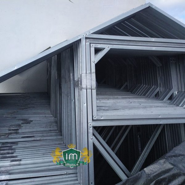 proizvoditel-tovarov-dlya-dachi-i-sada-32b